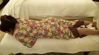 Indian Bhabhi Sunita Affiliate Sex To Hotel