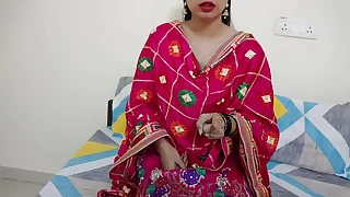 xxx Indian Desi step-mom ne sex ki lat laga di running hindi video xxx chubby boobs Saarabhabhi6 ostensible Hindi audio horny sexy